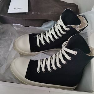 AUTHENTIC DRKSHDW RICK OWENS